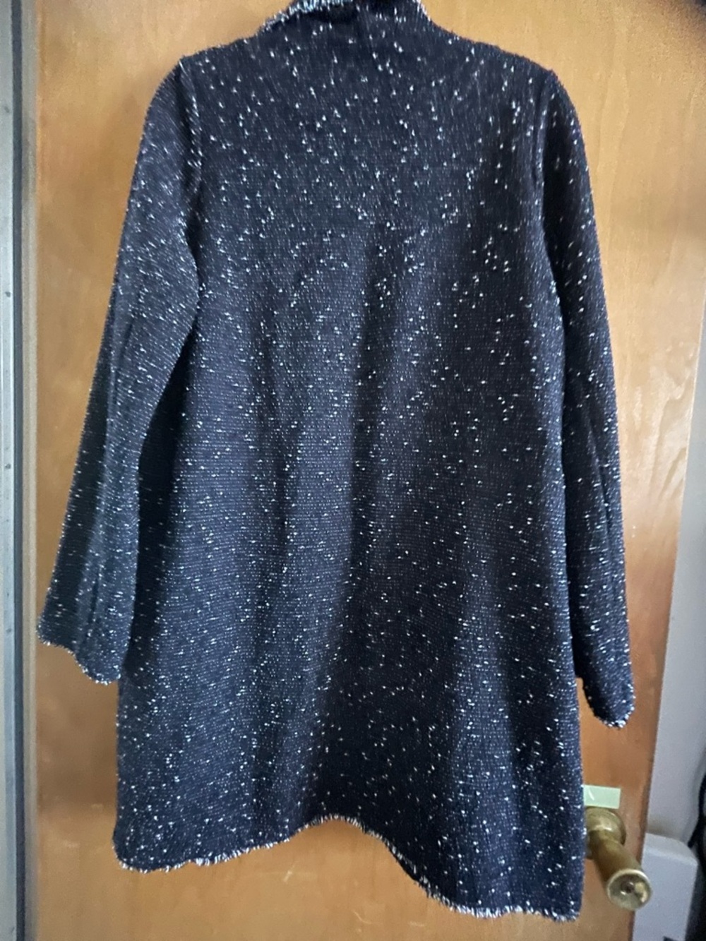 (New no tags )Max Studio Black Speckled Long Sleeve Knit Dress